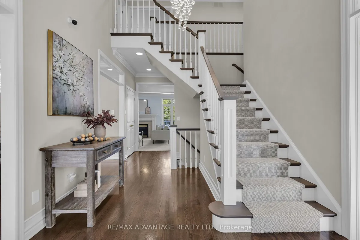 6 Northumberland Road, ON N6H 5H5