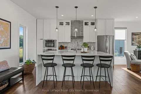 103 Ugovsek Crescent, ON N0H 1B0