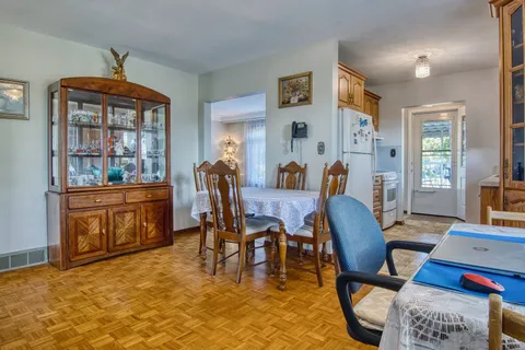 4095 Montcalm Crescent, ON L2G 6M1