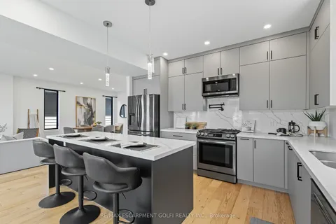 20 Ivy Crescent, ON L2V 0J9