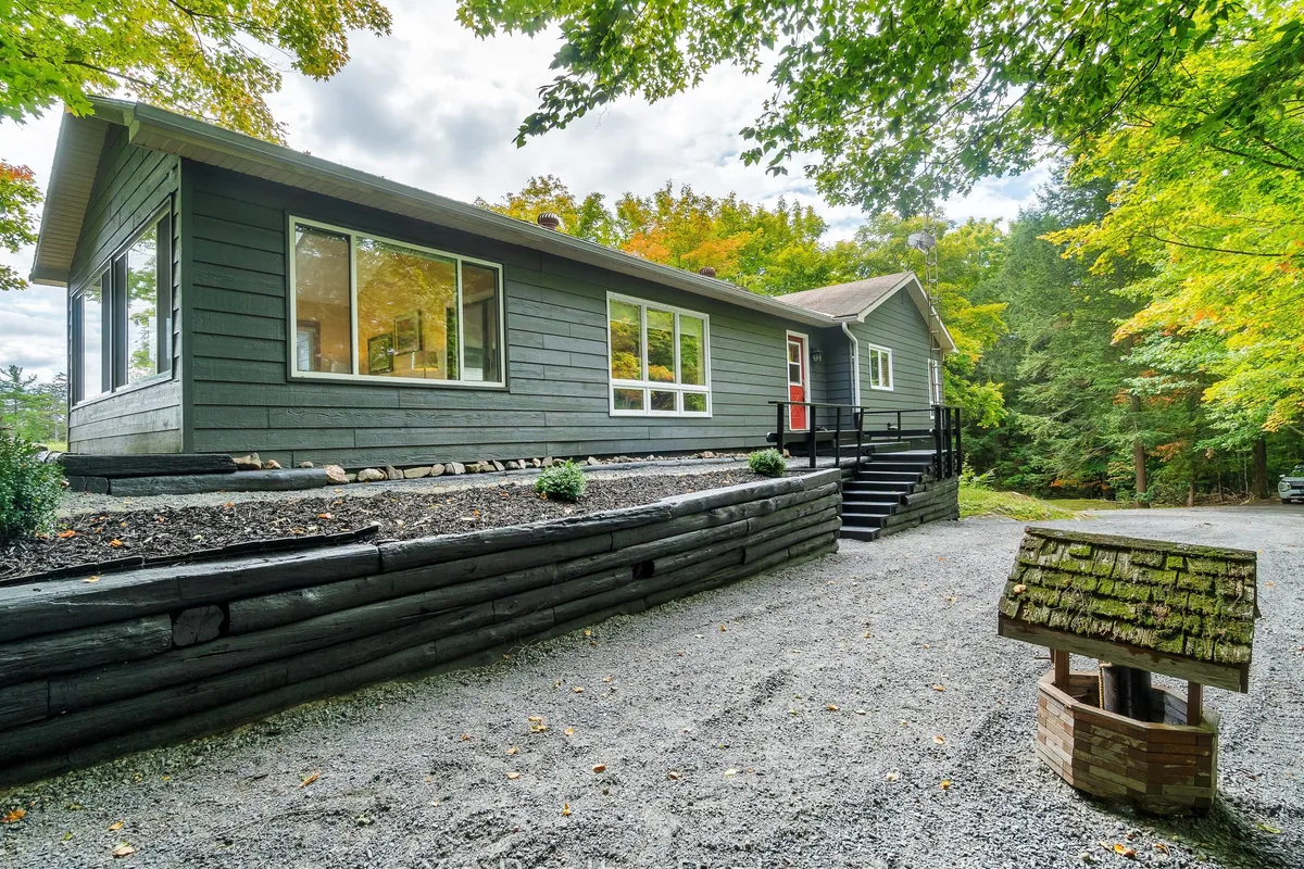 91 Tolpts Road, ON P2A 0B7