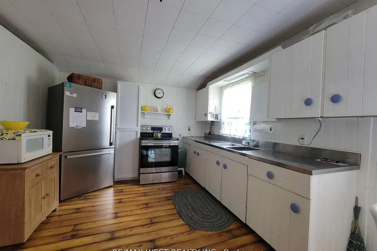 11 Fire Route 33 N/A, ON K0L 1Z0