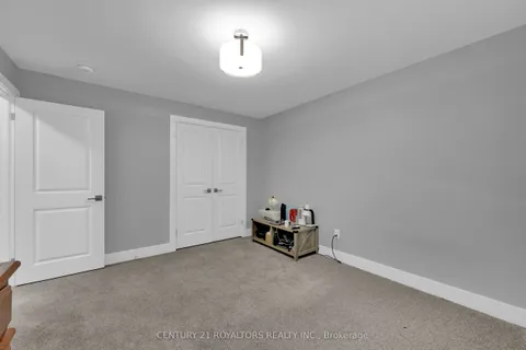 802 Keil Drive, ON N7M 0T4