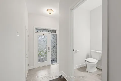 33 Mac Beattie Drive, ON K7S 0J3