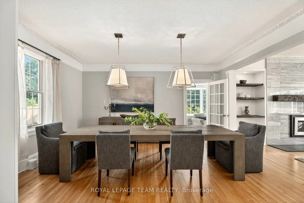 301 Buena Vista Road, ON K1M 0W1