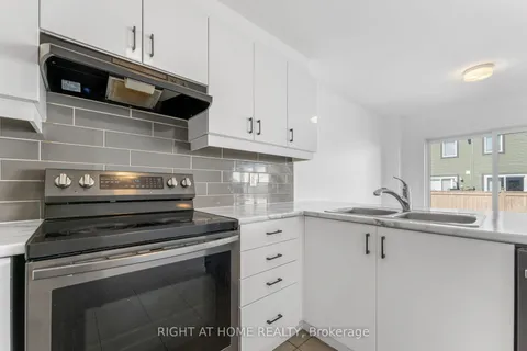 47 Mudminnow Crescent, ON K4A 5H9