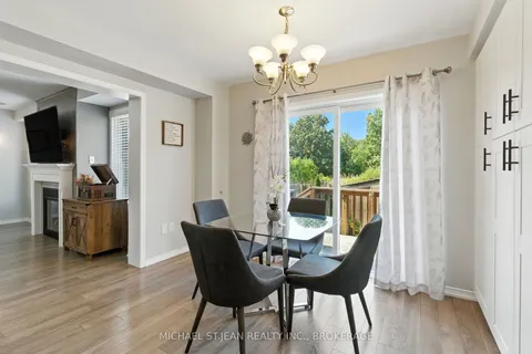 8769 Dogwood Crescent, ON L2H 2Y6