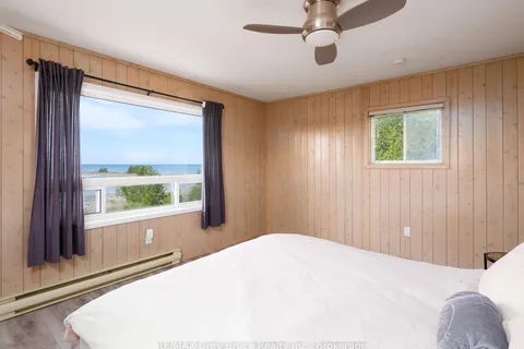 952 Dorcas Bay Road, ON N0H 2R0