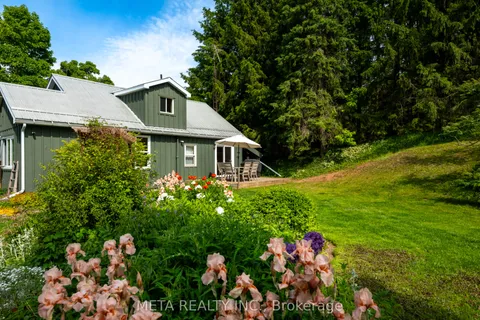 237 Main Street, ON L9V 1X7