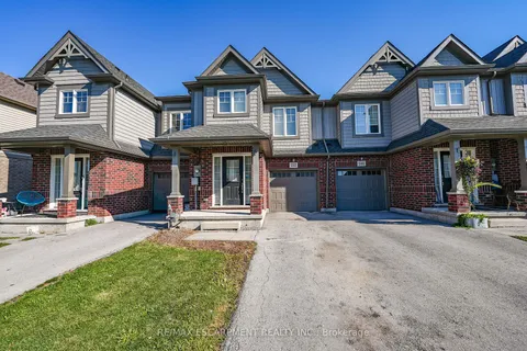 152 Heron Street, ON L3C 0G8