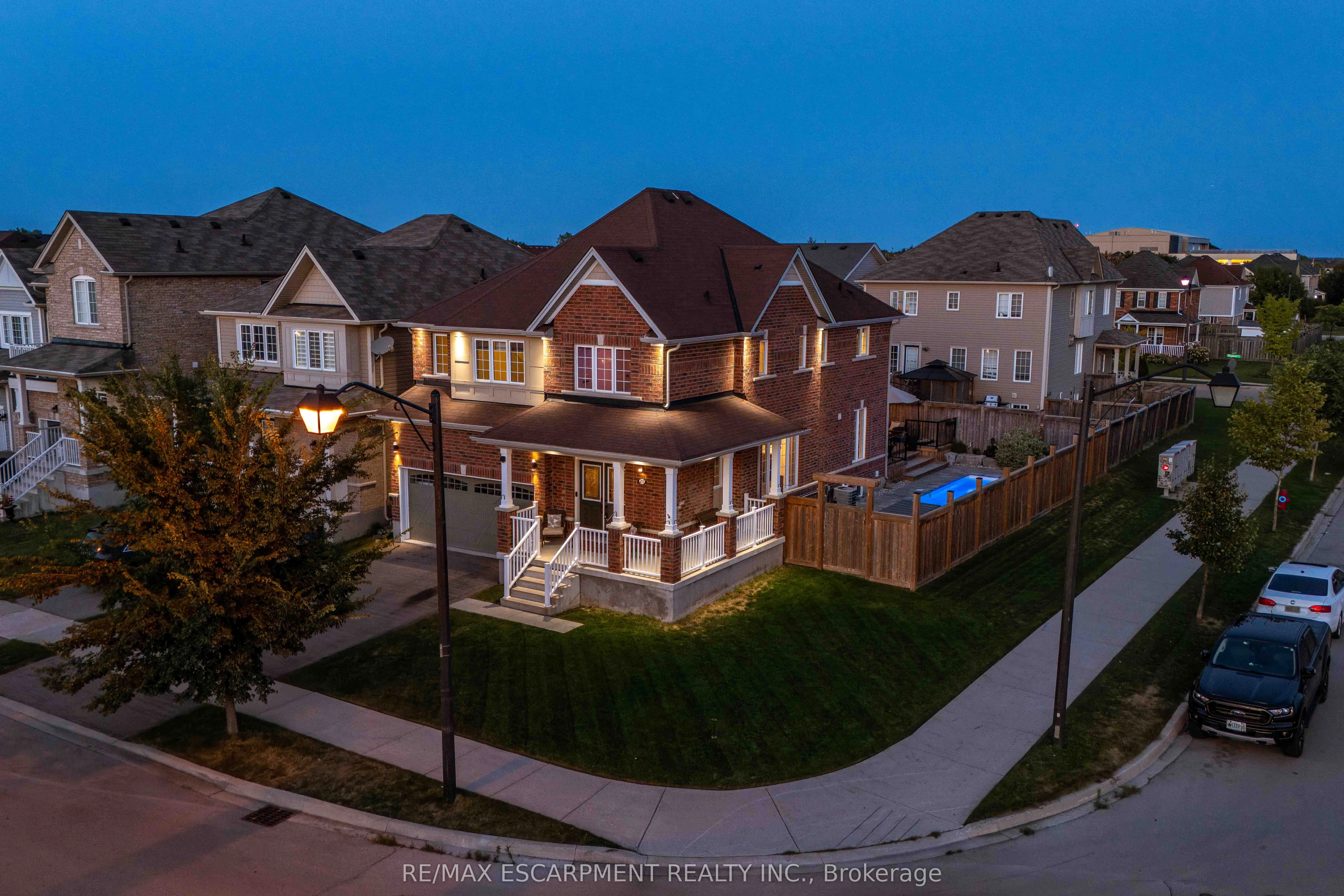 211 Odonnel Drive, ON L0R 1C0