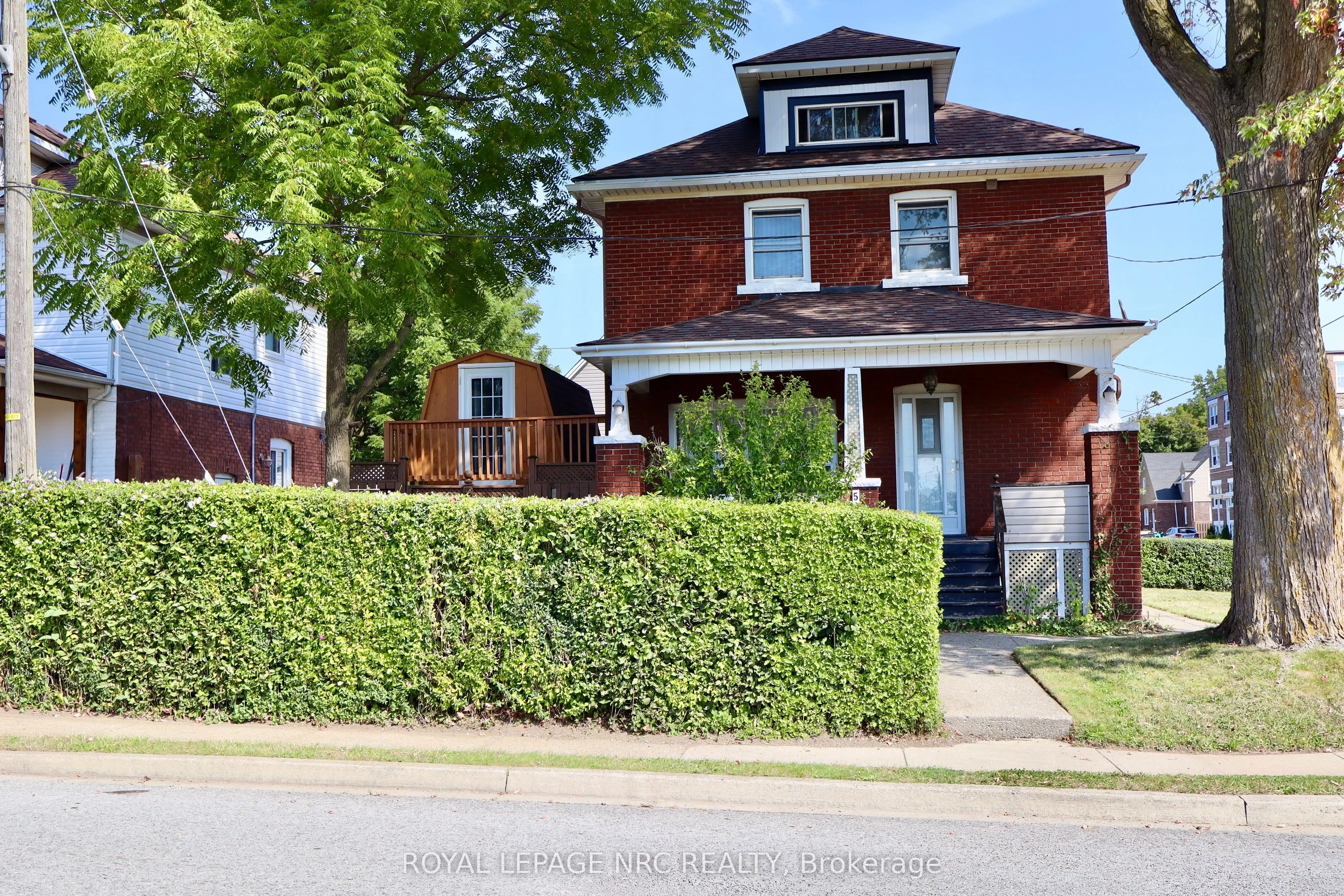 5322 Heywood Avenue, ON L2E 4V6