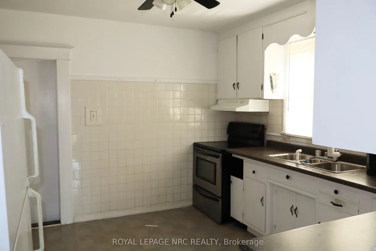 5322 Heywood Avenue, ON L2E 4V6