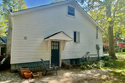 7 Wyckliffe Avenue, ON L0S 1J0