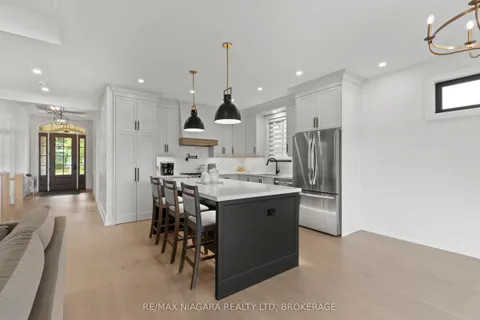 637 Buffalo Road, ON L2A 5G7