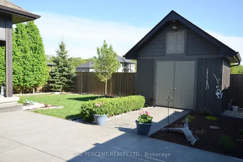 59 Julia Drive, ON L3C 0G8