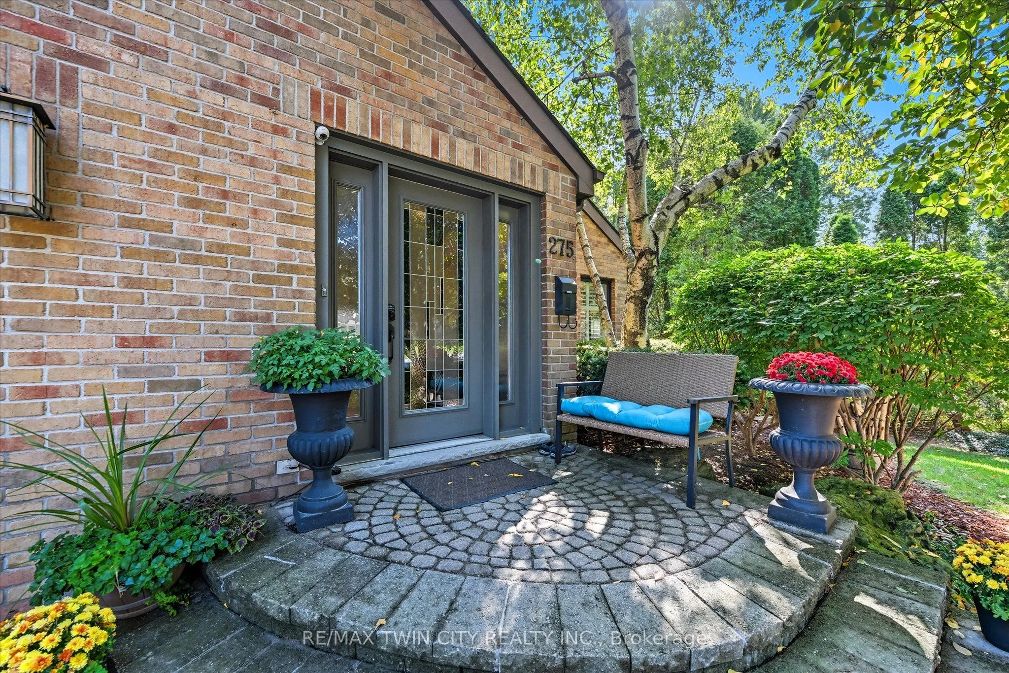 275 Greenbriar Road, ON L9G 2V4