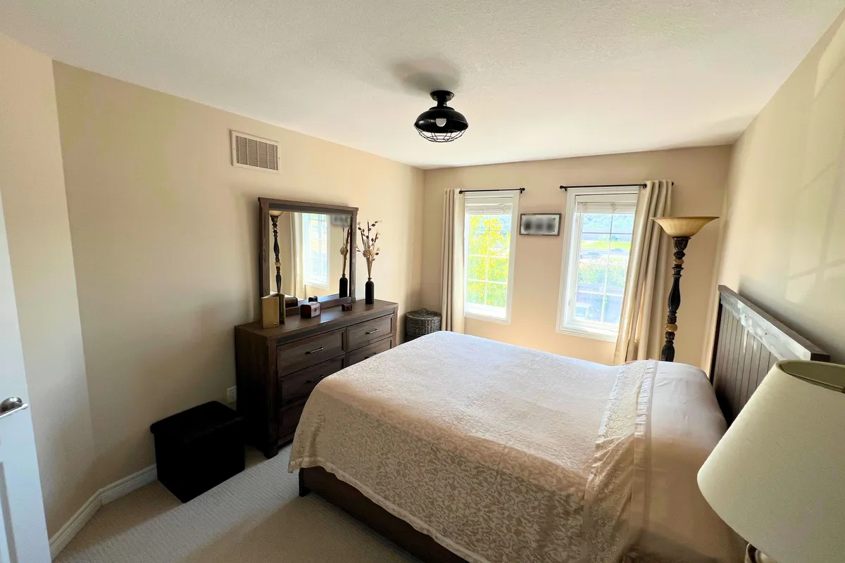 541 WINSTON Road, ON L3M 0C5