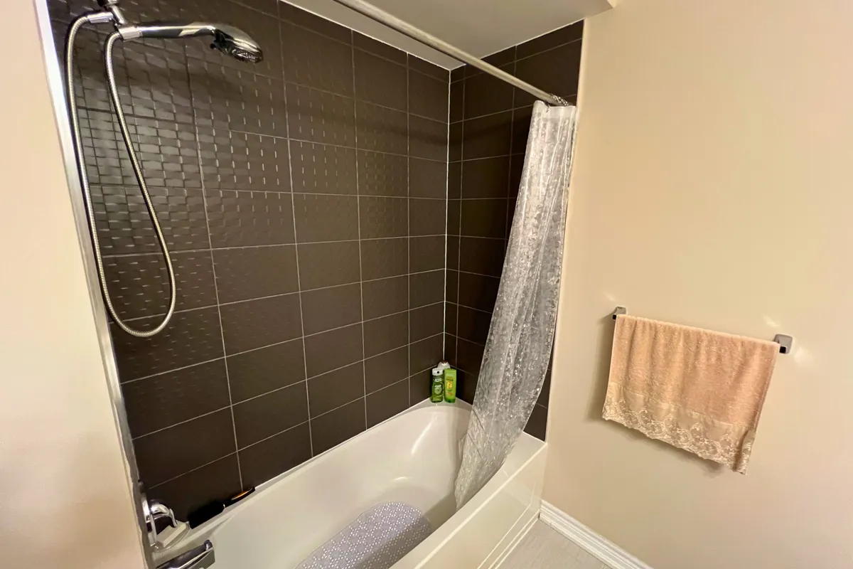 541 WINSTON Road, ON L3M 0C5