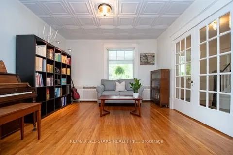 25 Louisa Street, ON K0M 1N0