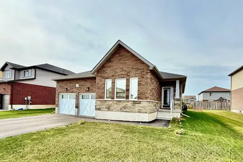 115 Maple Street, ON N0G 1P0