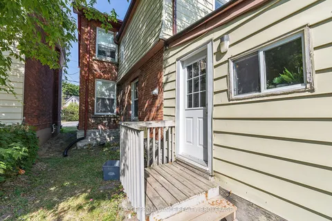 249 Division Street, ON K7K 3Z5