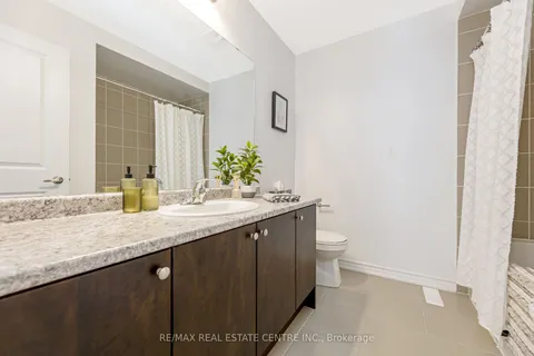 322 Russell Street, ON N0C 1B0