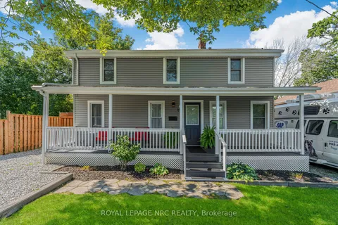17 Windsor Avenue, ON L2A 5L8