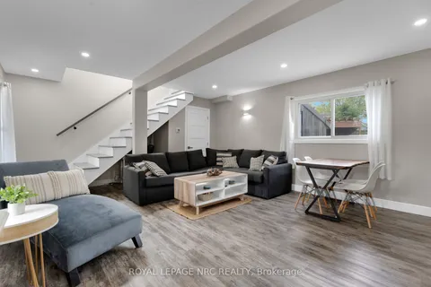 17 Windsor Avenue, ON L2A 5L8