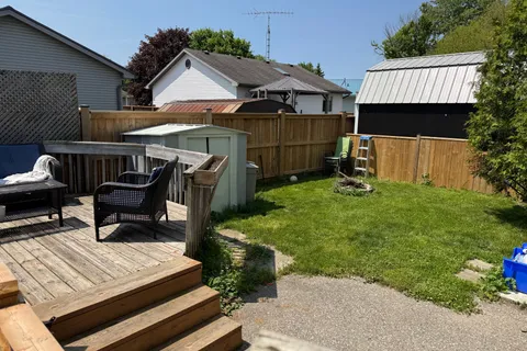 28 Melanie Drive, ON N5H 3G6