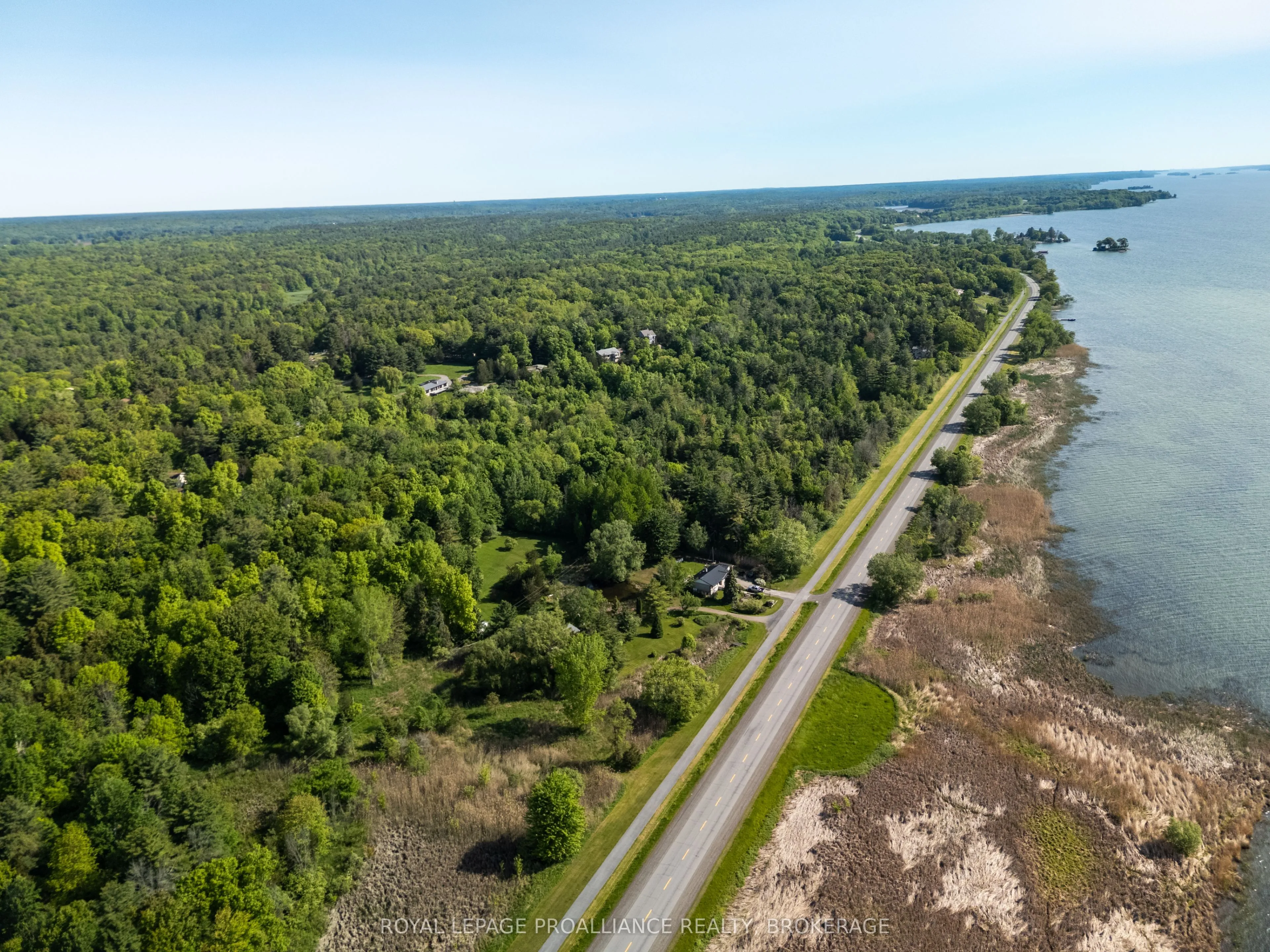 1168 Thousand Island Parkway, ON K0E 1R0