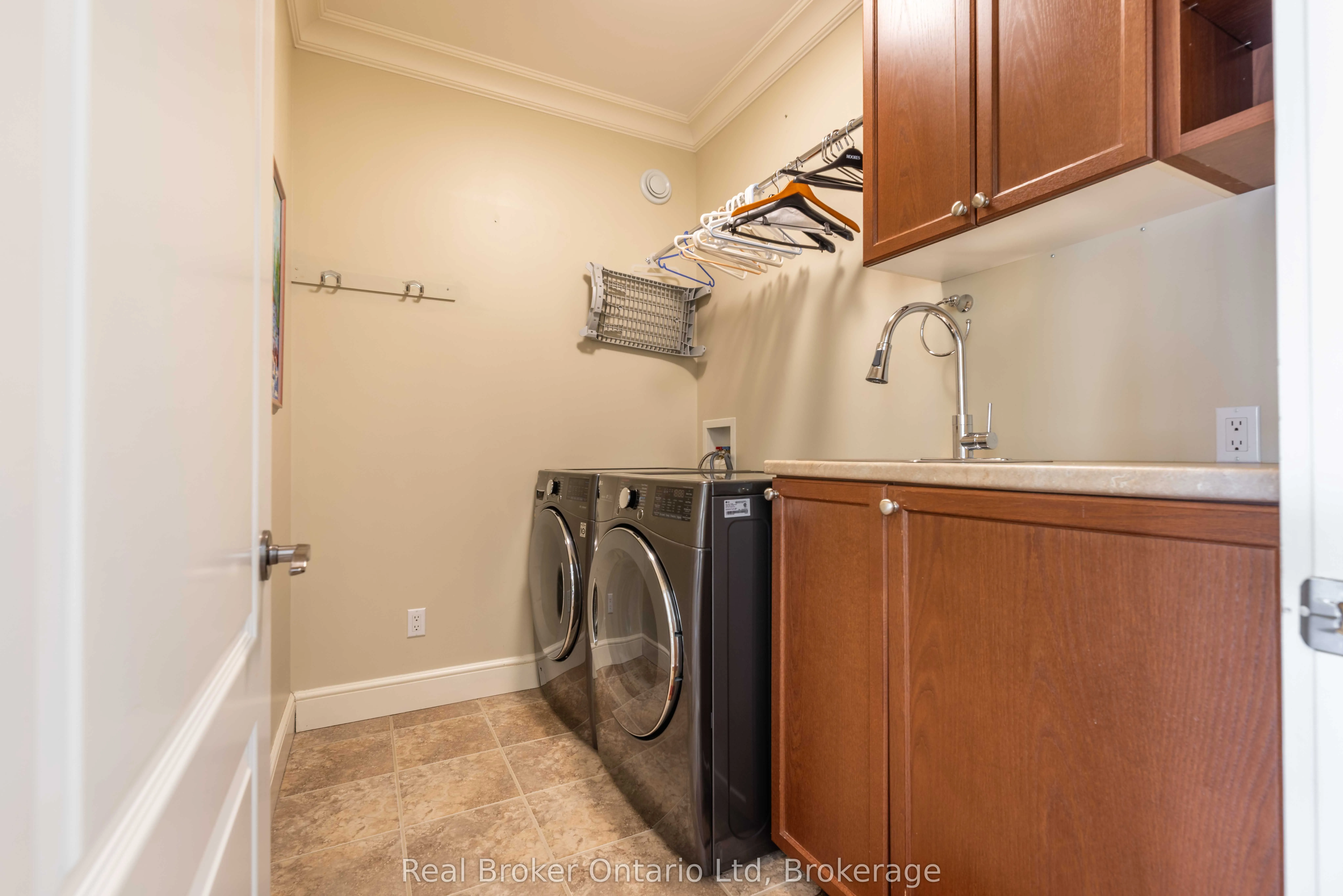 361 Balmy Beach Road, ON N4K 5N4