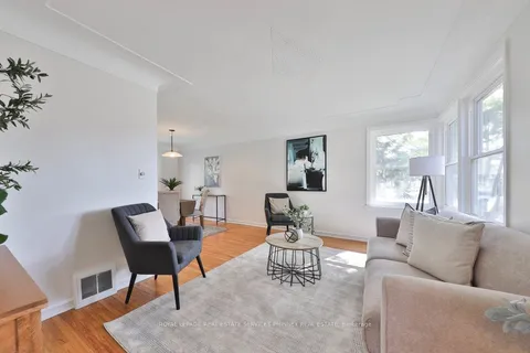 15 East 41st Street, ON L8T 2Z3