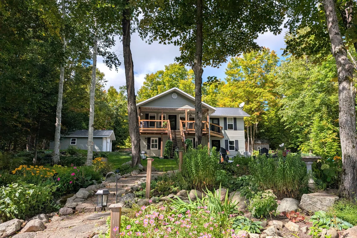 1173 SPRING LAKE Road, ON P0A 1X0