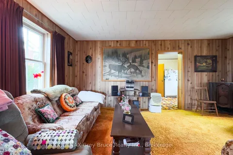 367 1st Avenue, ON N0G 1L0