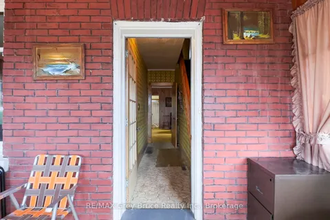 367 1st Avenue, ON N0G 1L0