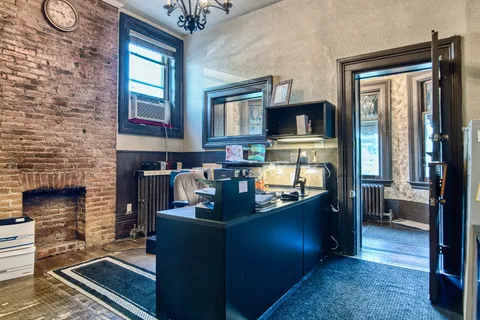 37 Church Street, ON L2R 3B7