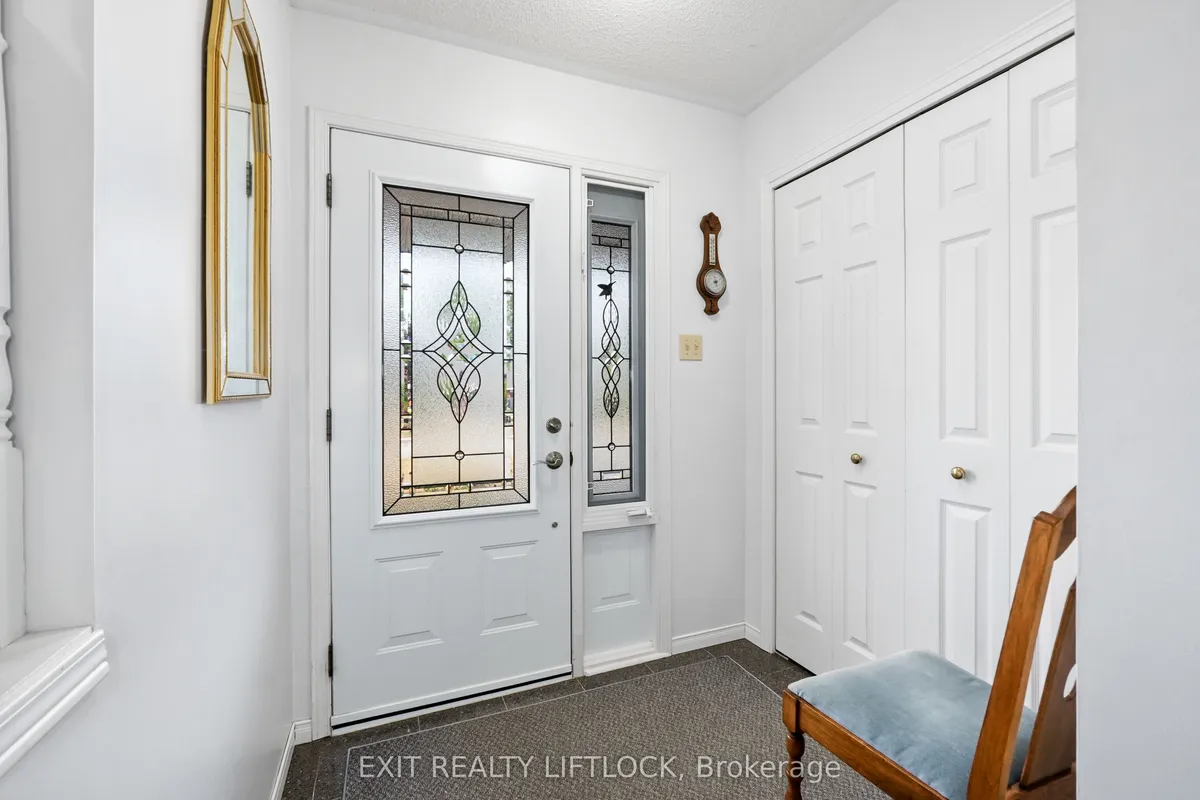 12 Victoria Avenue, ON K0L 2H0