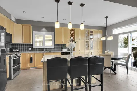 652 Netley Circle, ON K1T 0A4