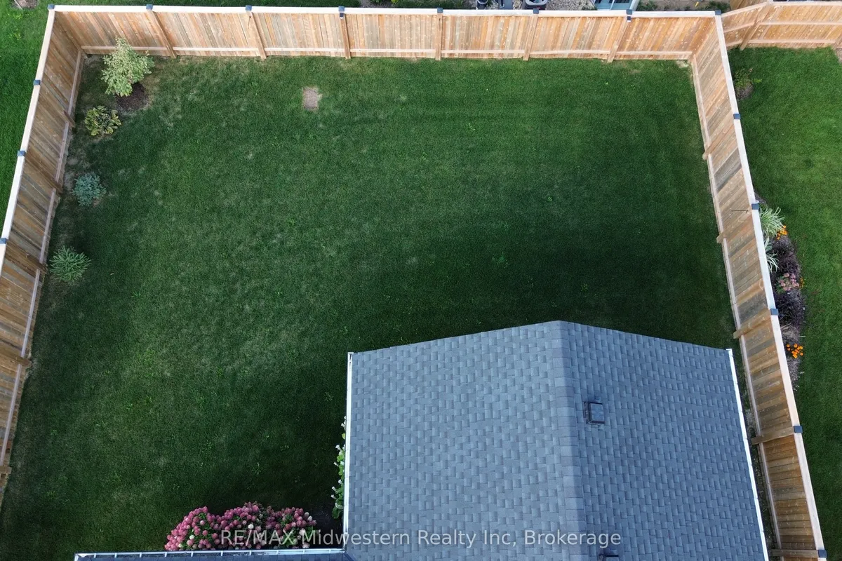 1095 Kincaid Street, ON N4W 0J8