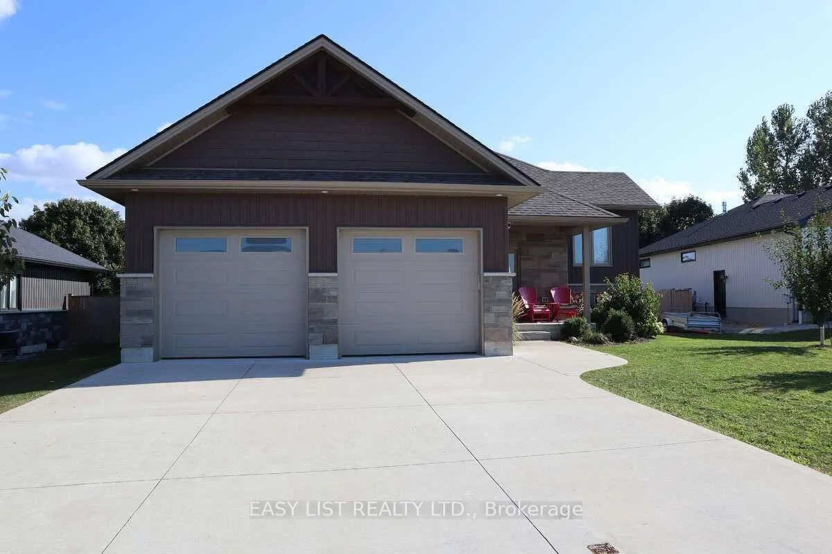 57 Chestnut Hill Crescent, ON N0H 2N0