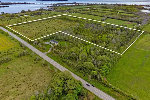 00 Loyalist Parkway, ON K0K 1L0