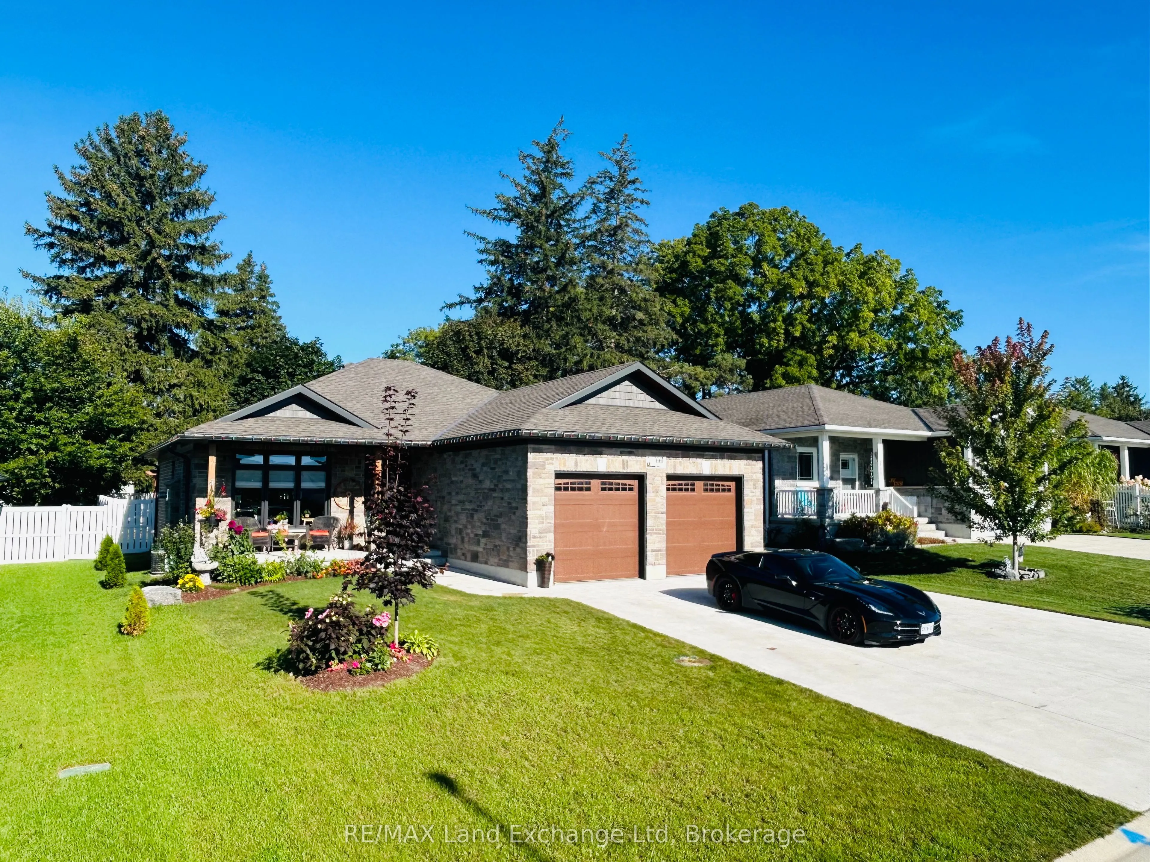 661 Gloria Street, ON N0M 1H0