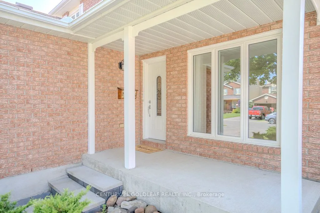 612 Chenier Way, ON K4A 1R1