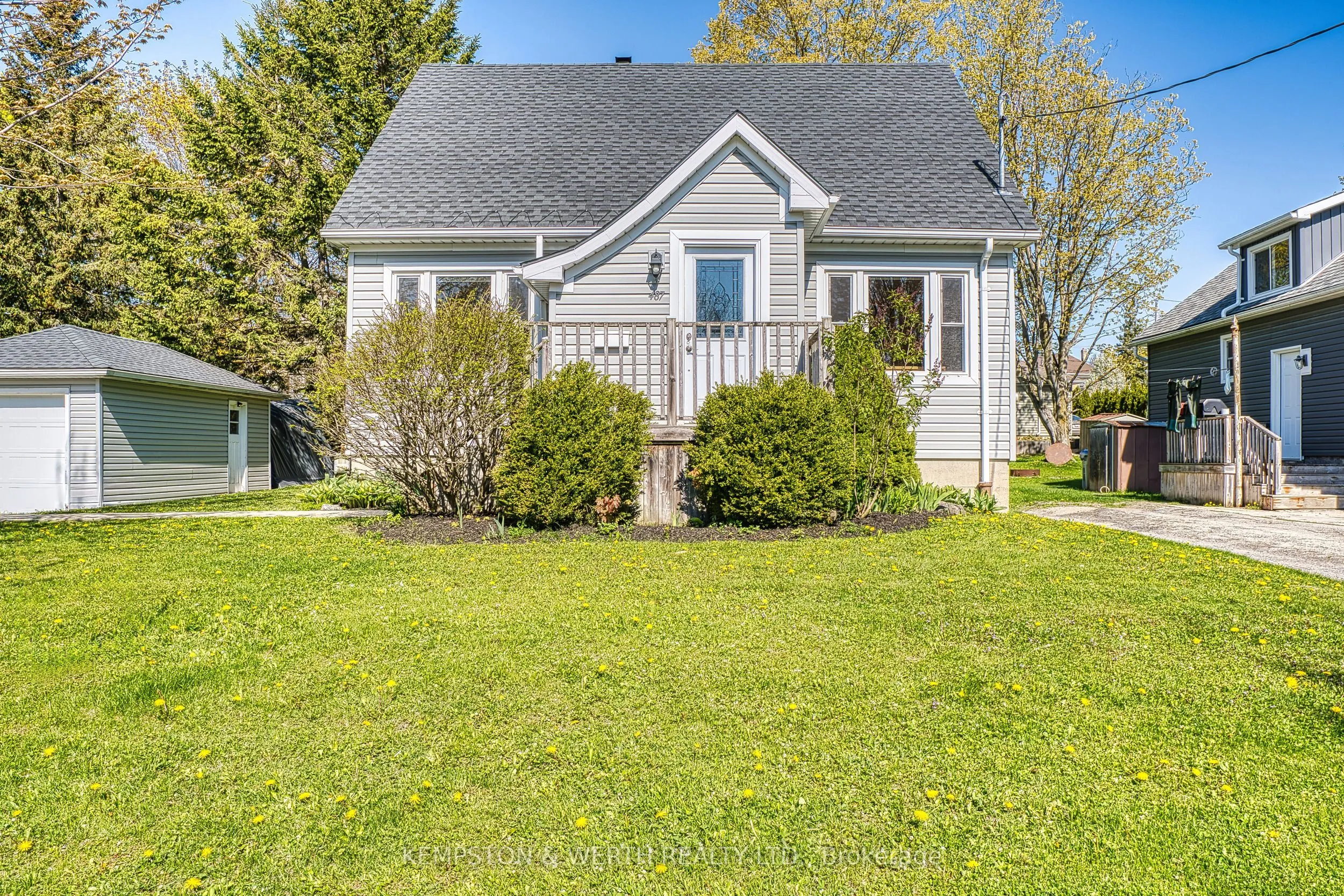 487 York Avenue, ON N4W 2X6