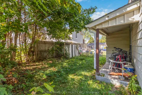 22 Park Avenue, ON N3S 5H3