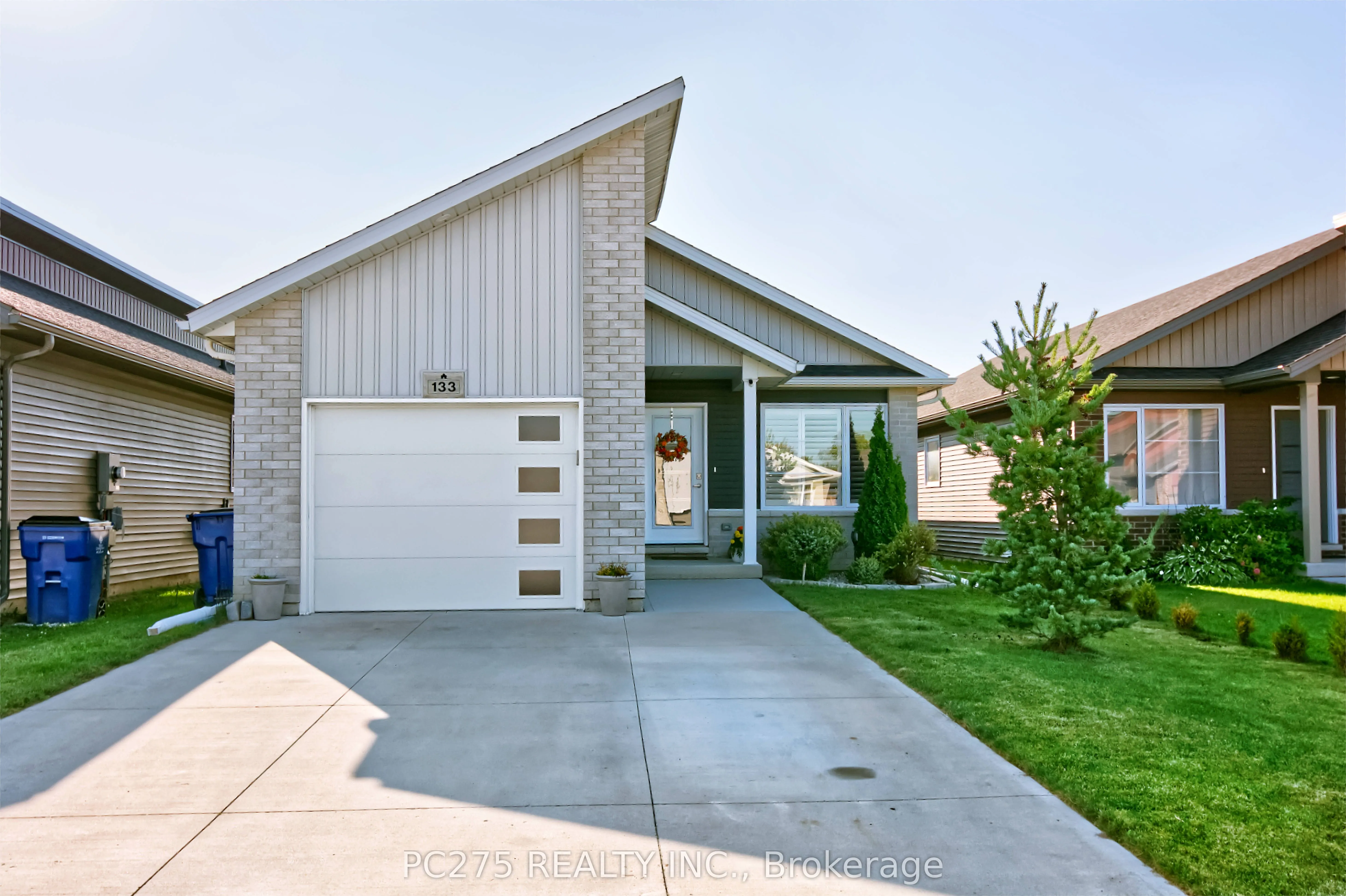 133 Moonstone Crescent, ON N7M 0S2