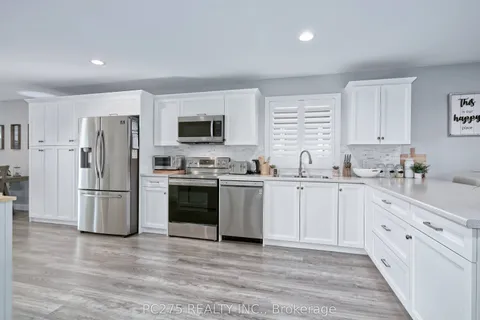 133 Moonstone Crescent, ON N7M 0S2