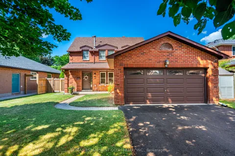 6 Lilac Court, ON L9G 4E3