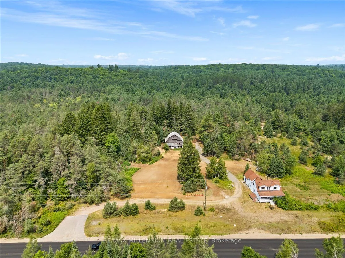 3529 Highway Highway, ON P1L 1X1